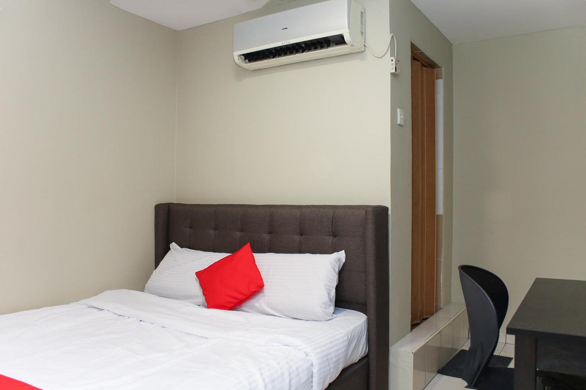 Oyo 90338 Prima Saujana Budget Hotel 까장 외부 사진